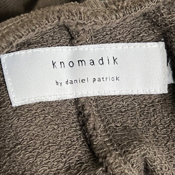 Knomadik by Daniel Patrick Mens Long Sleeve Top Size Xs Extra Small Brown Green - Picture 5 of 8